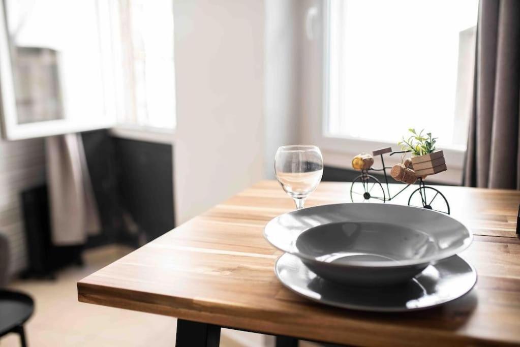 Appartement Tout Equipe Au Coeur Du Vieux Port Marseille Eksteriør bilde